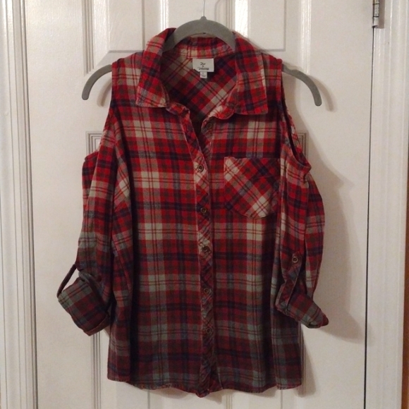 Flannel Women's Top with cut out Shoulders size Large - Picture 1 of 3